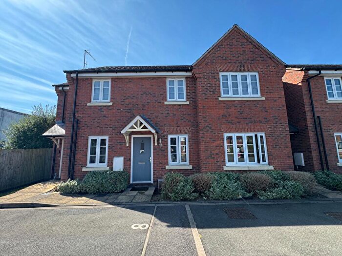 2 Bedroom Apartment To Rent In Dove Place, Hatton, Derby, DE65