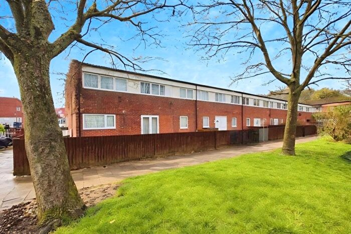 1 Bedroom Flat For Sale In Wainers Croft, Greenleys, Milton Keynes, MK12