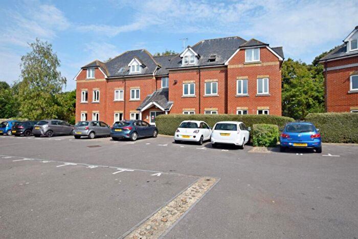 2 Bedroom Flat To Rent In Southdown Court, Bersted Street, Bognor Regis, PO22