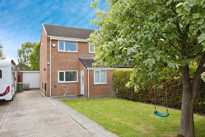 3 Bedroom Semi-Detached House For Sale In Knaith Close, Yarm, Durham, TS15