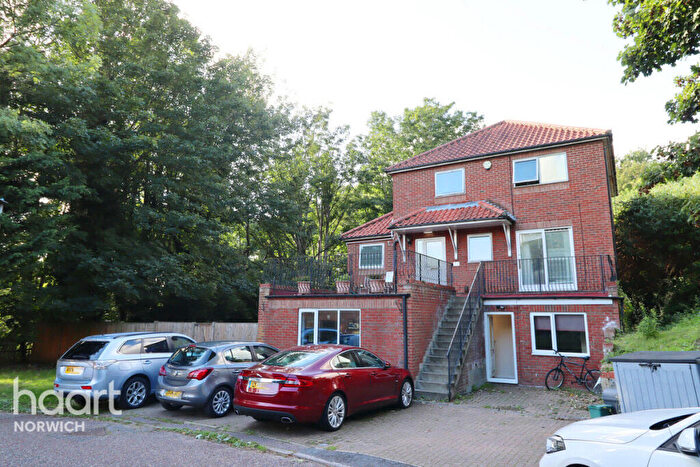 1 Bedroom Apartment To Rent In Thorpe Hall Close, Norwich, NR7
