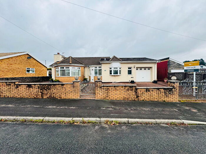 3 Bedroom Detached Bungalow For Sale In Ystad Celyn, Maesteg, CF34