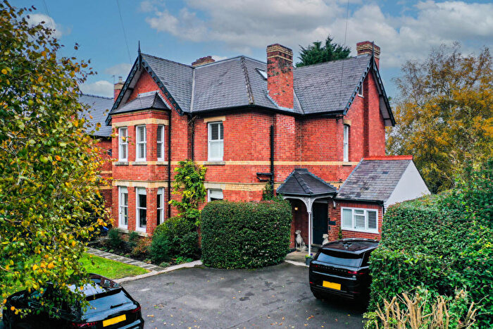 7 Bedroom Detached House To Rent In London Road, Cheltenham, GL52