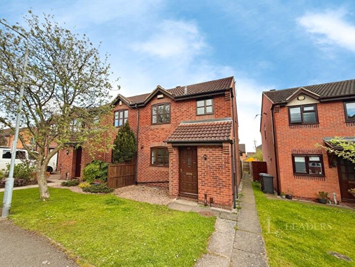 3 Bedroom Semi-Detached House To Rent In Hotspur Drive, Colwick, Nottingham, NG4