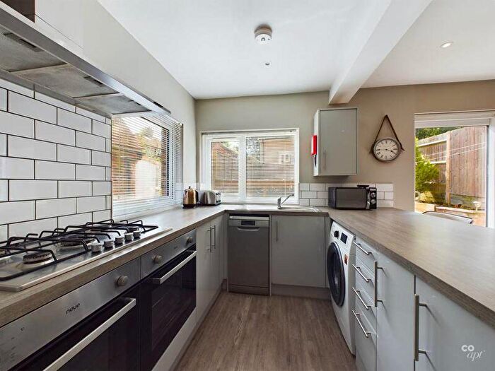 6 Bedroom Semi-Detached House To Rent In Coldean Lane, Brighton, BN1