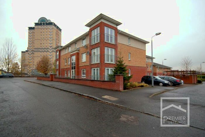 2 Bedroom Flat To Rent In Whinny Burn Court, Motherwell, ML1