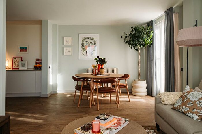 1 Bedroom Studio To Rent In The Eades, Selborne Road, London, E17