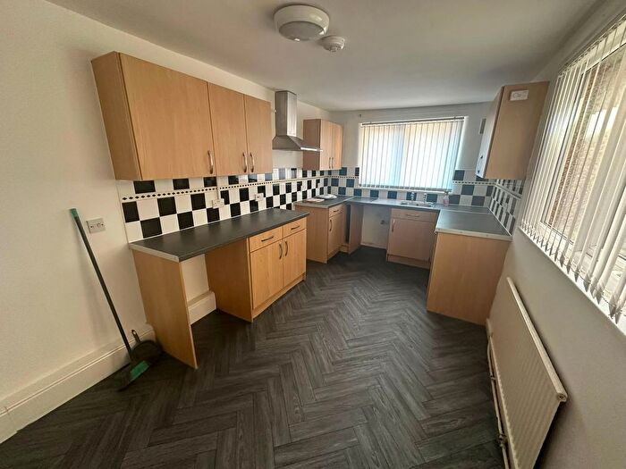 3 Bedroom Terraced House To Rent In Peel Road, Bootle, L20