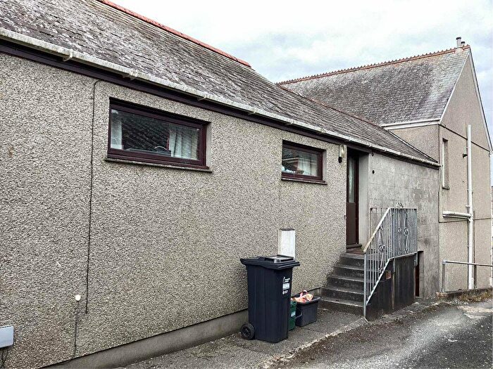 2 Bedroom Flat To Rent In Russell Street, Liskeard, PL14