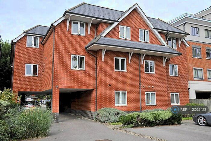 1 Bedroom Flat To Rent In Bridge Court, Maidenhead, SL6