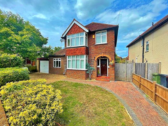 3 Bedroom Detached House To Rent In Wendy Crescent, Guildford, Surrey, GU2