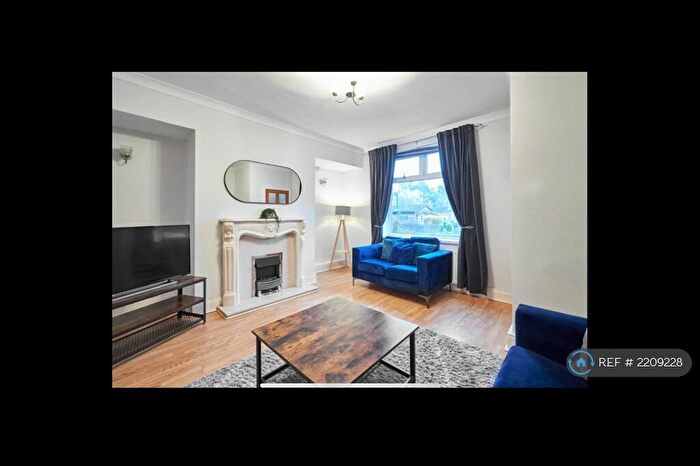 2 Bedroom Terraced House To Rent In Landscape Terrace, Greenside, Ryton, NE40