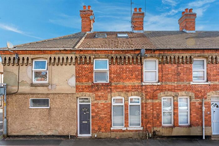 3 Bedroom Terraced House For Sale In - Wellington Street, Kettering, NN16