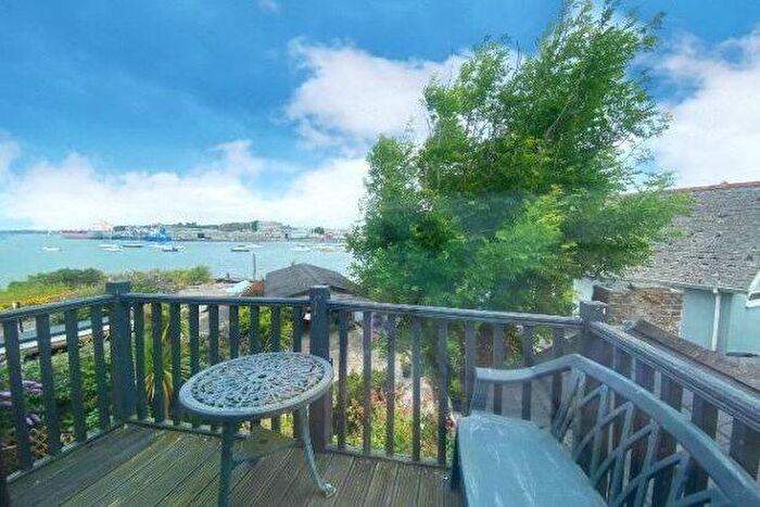 4 Bedroom Terraced House To Rent In Marine Road, Plymouth, PL9