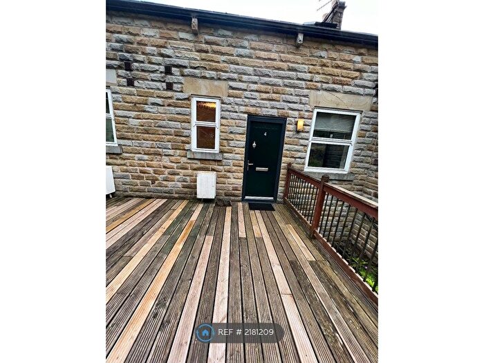 1 Bedroom Maisonette To Rent In Bankside, New Mills, High Peak, SK22