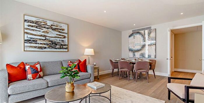 2 Bedroom Apartment To Rent In Westferry Circus, London, E14