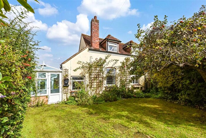 3 Bedroom Detached House For Sale In Fishbourne Road West, Chichester, West Sussex, PO19