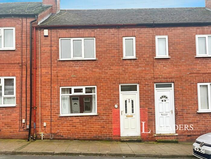2 Bedroom Terraced House For Sale In Laurel Avenue, Mansfield, Nottinghamshire, NG18