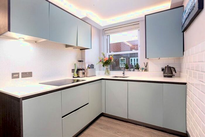 2 Bedroom Flat To Rent In Benn House, Turin Street, London, E2