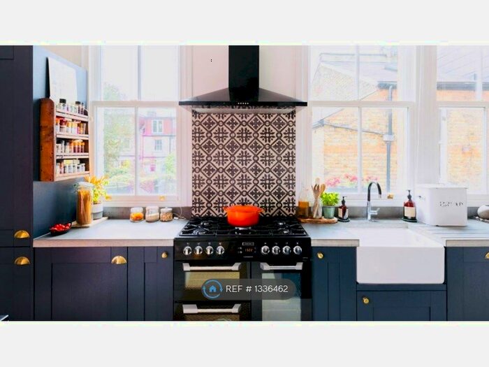 4 Bedroom Semi-Detached House To Rent In Albert Road, London, N22