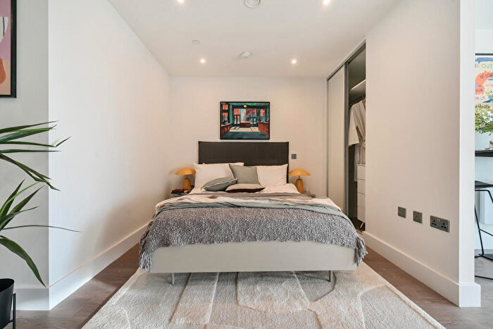 Studio To Rent In Whitehall, Leeds, LS12