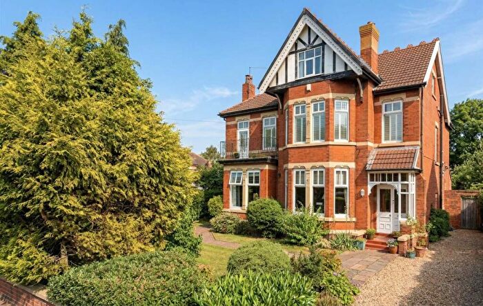 7 Bedroom Detached House For Sale In Morley Road, Hesketh Park, Southport, PR9
