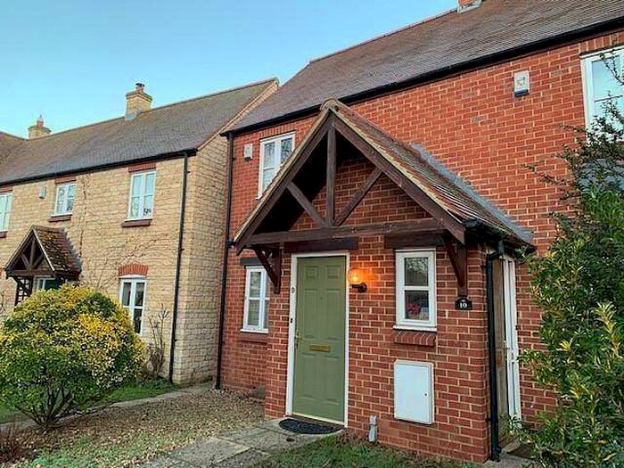 2 Bedroom Semi-Detached House To Rent In Oxford Road, Kingston Bagpuize, OX13