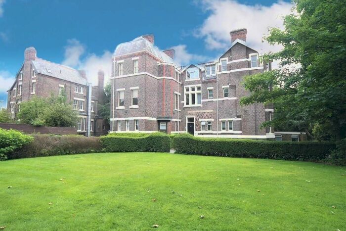 1 Bedroom Flat To Rent In Ullet Road, Sefton Park, Liverpool, Merseyside, L17