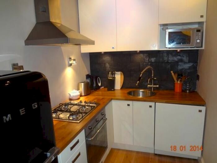 1 Bedroom Flat To Rent In Maxwell Street, Morningside, Edinburgh EH10
