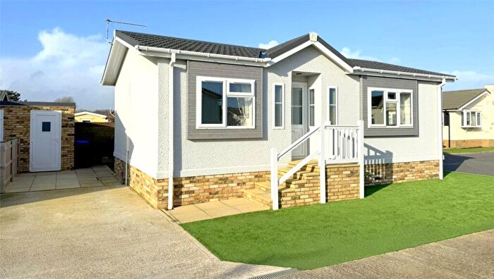 2 Bedroom Park Home For Sale In The Fairway, Willowbrook Park, Lancing, BN15
