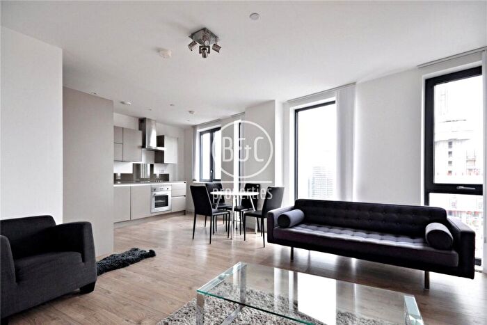 1 Bedroom Apartment For Sale In Williamsburg Plaza, London, E14