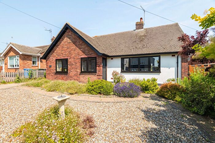 3 Bedroom Detached Bungalow For Sale In Wilson Road, Pakefield, NR33