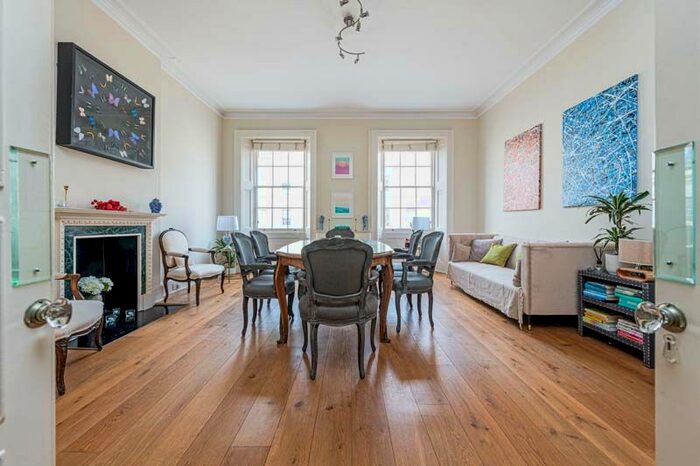 2 Bedroom Flat To Rent In Eaton Place, Belgravia, London, SW1X