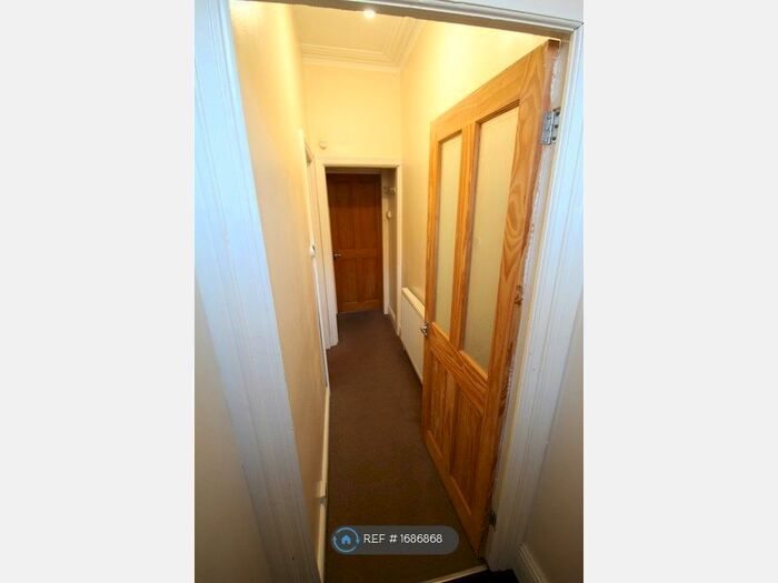 6 Bedroom Terraced House To Rent In Newlyn Street, Rusholme, M14