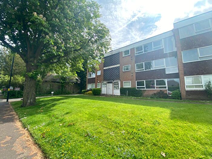 1 Bedroom Flat To Rent In Kingston Court, Sutton Coldfield, B74