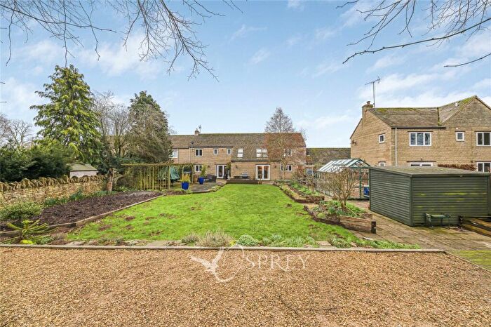 4 Bedroom Semi-Detached House For Sale In Apethorpe, Northamptonshire, PE8