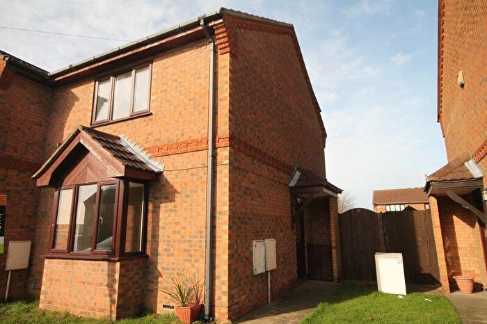 2 Bedroom Terraced House To Rent In Haven Gardens, Grimsby, DN31