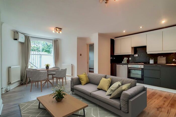 1 Bedroom Ground Flat To Rent In St. German's Road, Forest Hill, SE23