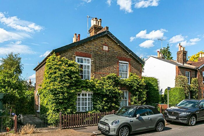 2 Bedroom Semi-Detached House For Sale In Kings Road, Kingston Upon Thames, Surrey, KT2
