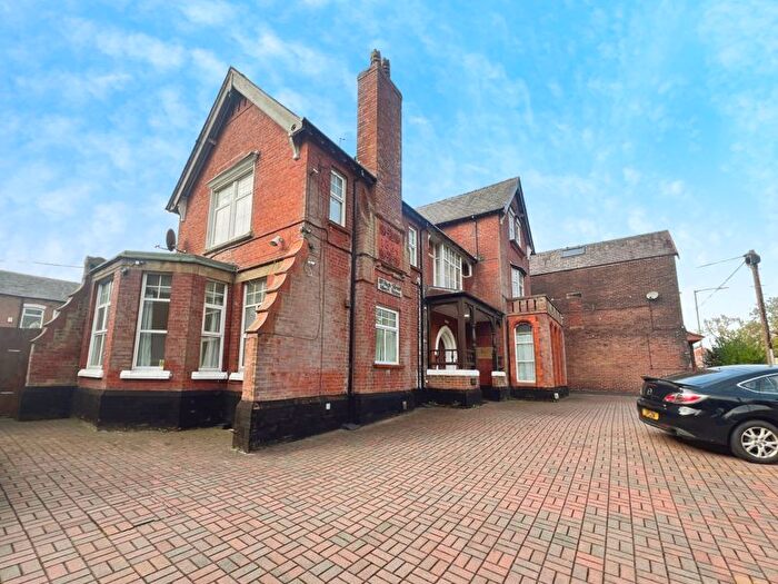 1 Bedroom Flat To Rent In High Street, Great Lever, Bolton, BL3