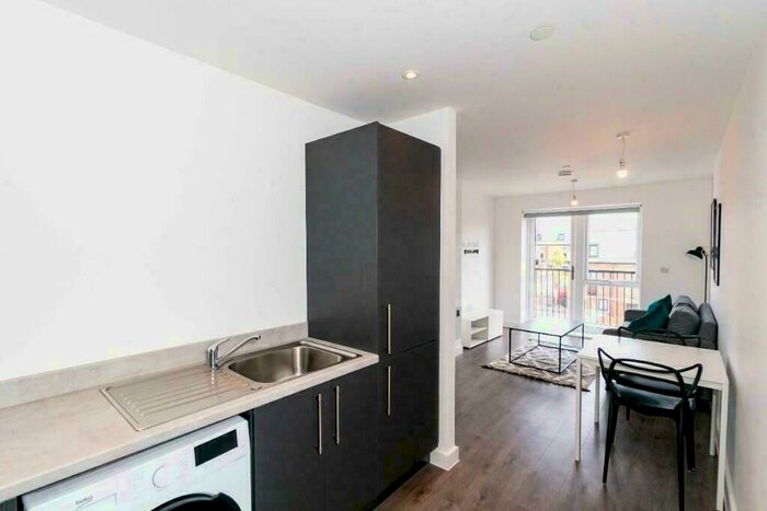 1 Bedroom Apartment To Rent In Herriot Street, Liverpool, Merseyside, L5