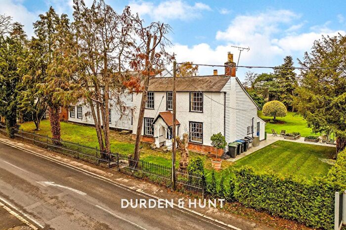 5 Bedroom Semi-Detached House For Sale In Ongar Road, Fyfield, CM5