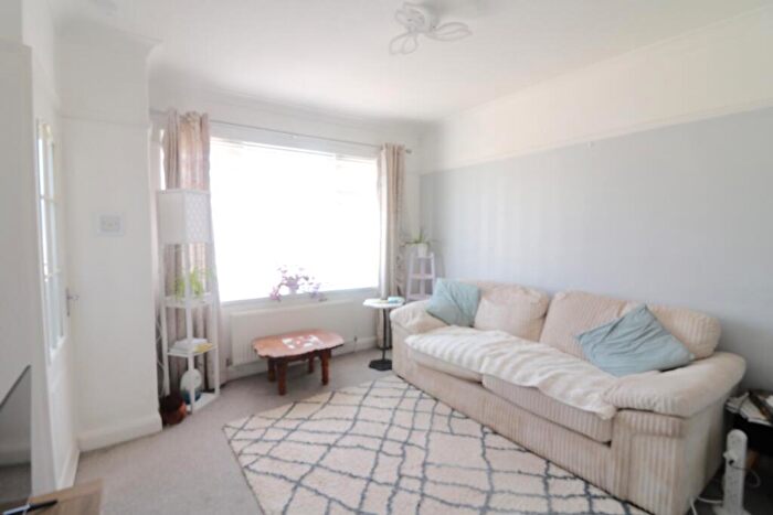 2 Bedroom Terraced House For Sale In Manor Road, Hull, HU5