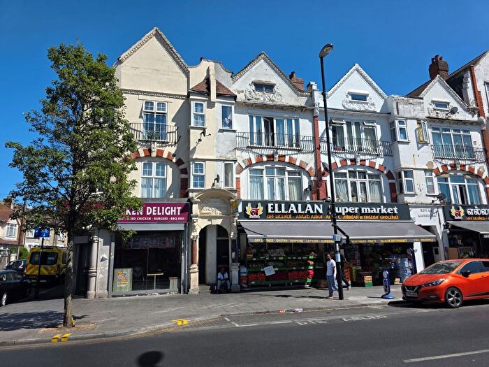 2 Bedroom Flat For Sale In A London Road, Croydon, Surrey, CR0