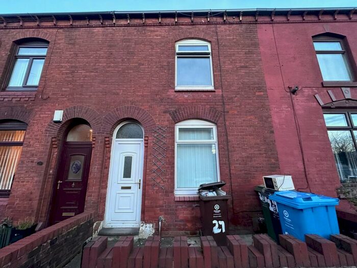 2 Bedroom House To Rent In Knowl Street, Oldham, OL8