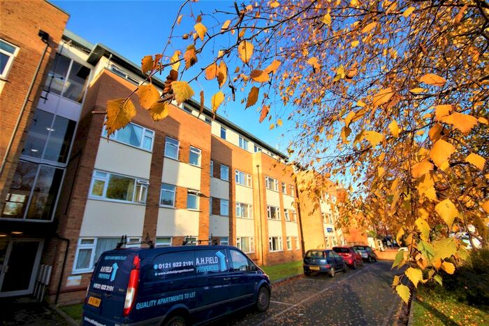 2 Bedroom Flat To Rent In Park Road, Moseley, Birmingham, B13