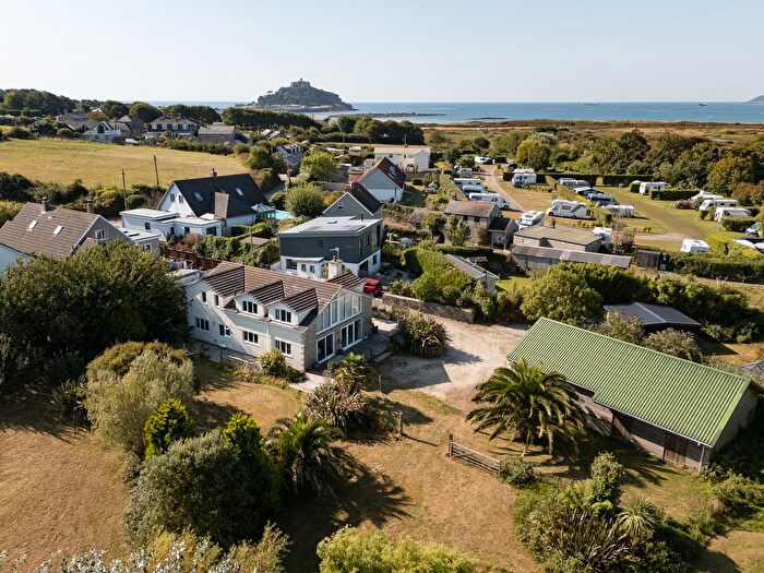 6 Bedroom Detached House For Sale In Green Lane West, Marazion, TR17