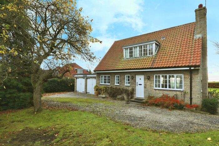 3 Bedroom Property For Sale In Gildingwells Road, Letwell, Worksop, S81