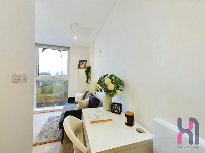 Studio To Rent In Frederick Road, Salford, M6