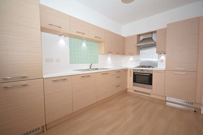 2 Bedroom Flat To Rent In Holm Farm Road, Inverness, IV2